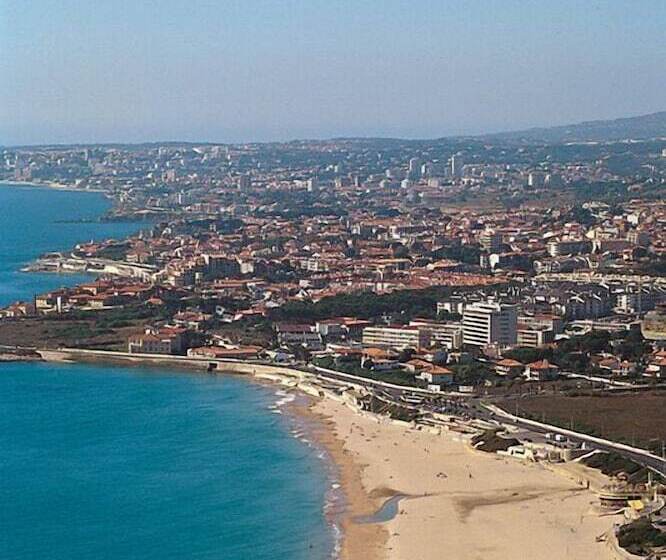 酒店 Carcavelos Beach