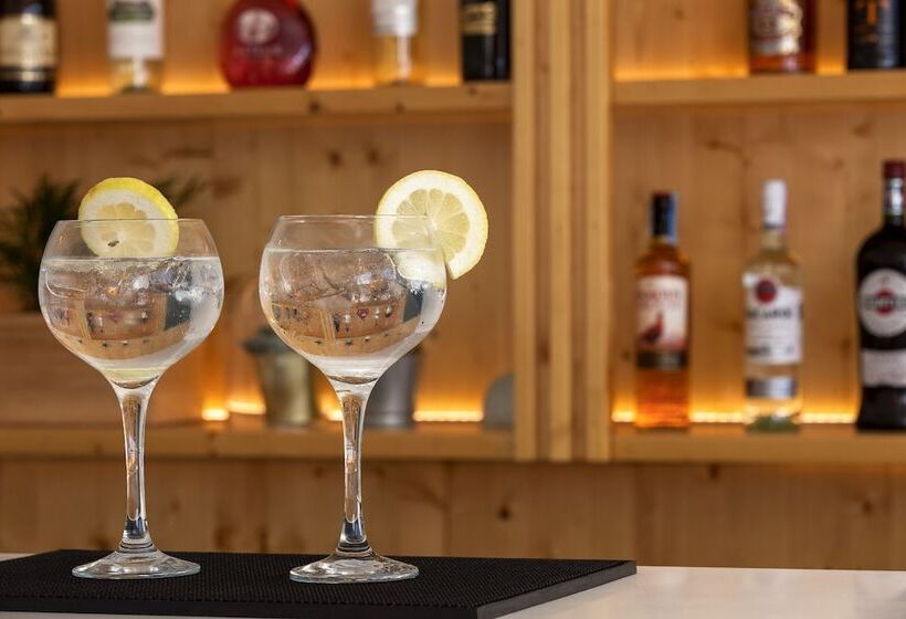 酒店 Carcavelos Beach