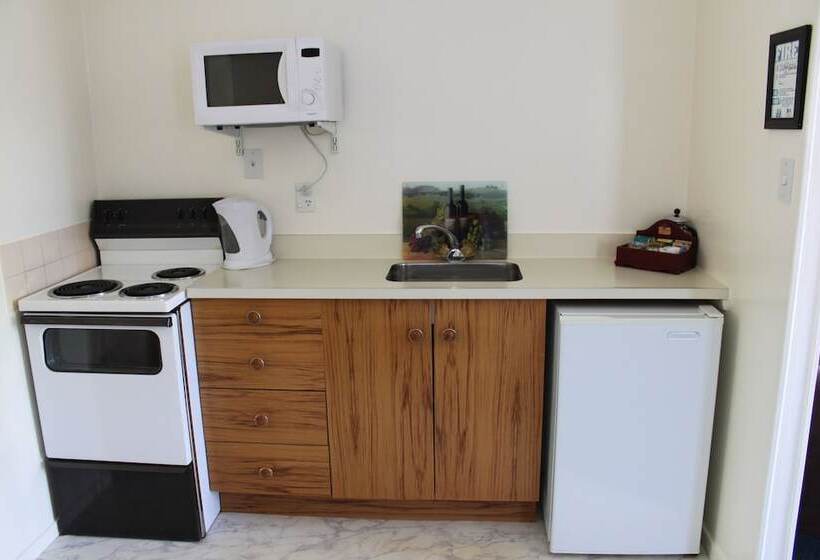 호텔 Cherry Court Motor Lodge