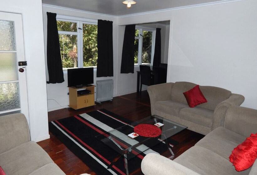 호텔 Cheviot Park Motor Lodge