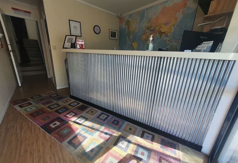 호텔 Cheviot Park Motor Lodge