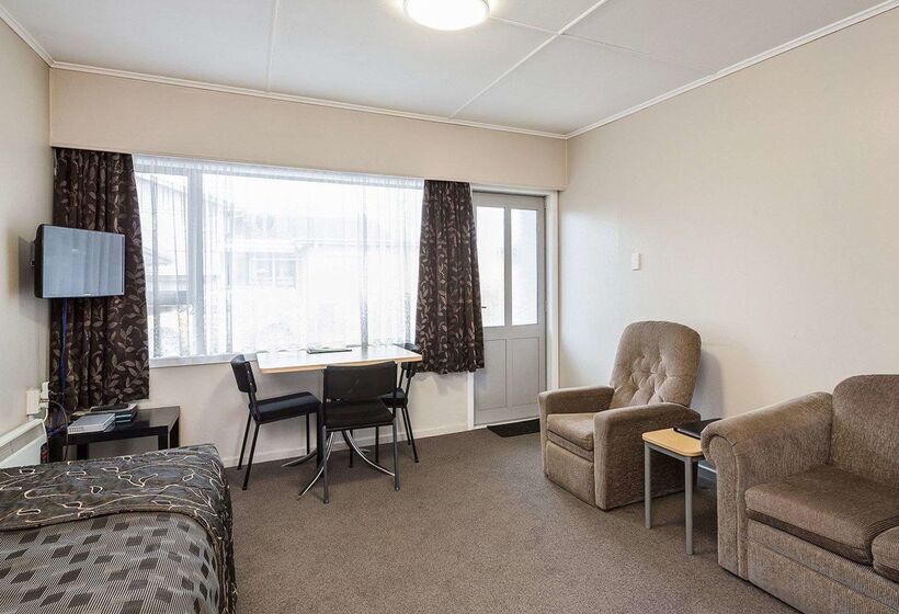 Comfort Inn Tayesta Motel