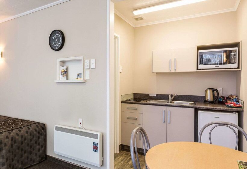 Comfort Inn Tayesta Motel