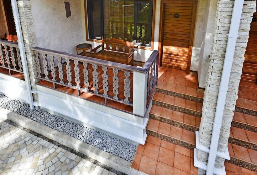 هتل Costabella Tropical Beach