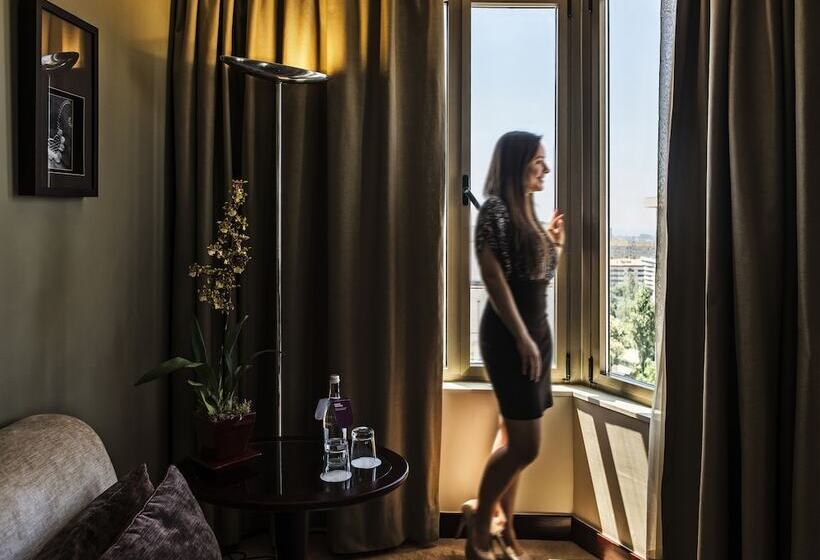 هتل Crowne Plaza Porto, An Ihg