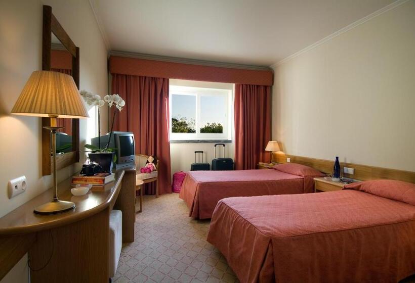 Отель Cruz Alta