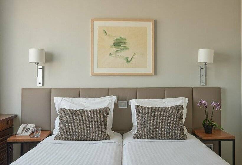 هتل Dom Carlos Park