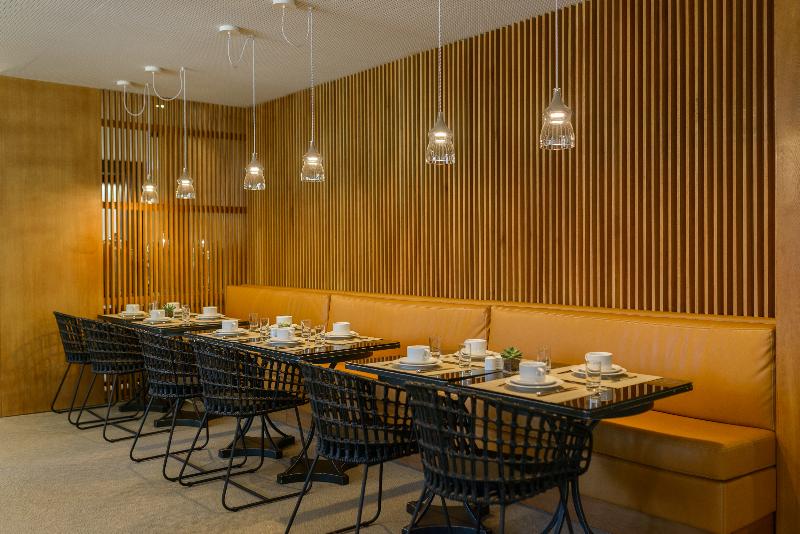 هتل Dom Carlos Park