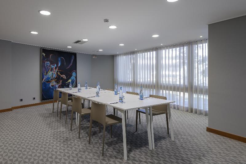 هتل Dom Carlos Park