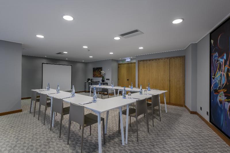 هتل Dom Carlos Park