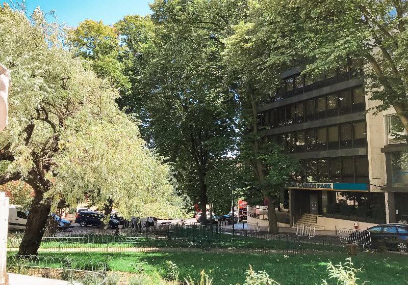 هتل Dom Carlos Park