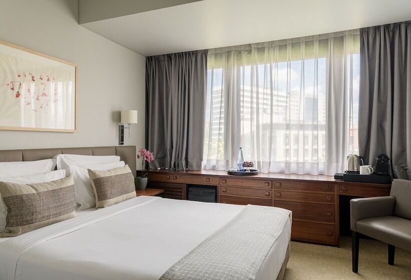 هتل Dom Carlos Park