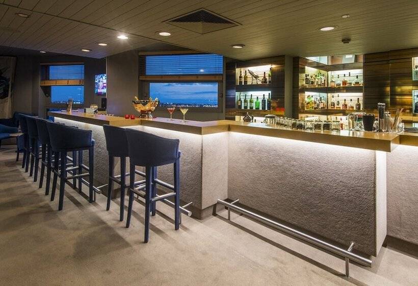 هتل Dom Henrique Downtown