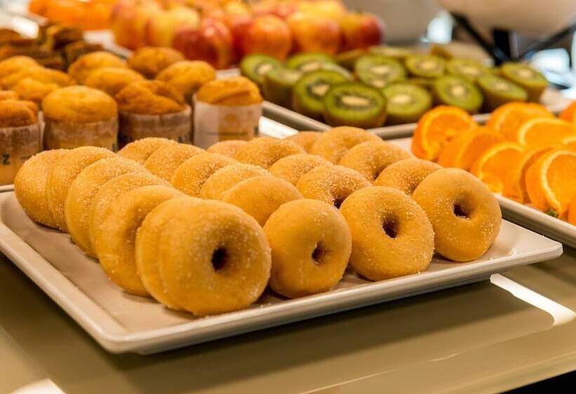 هتل Dom Henrique Downtown