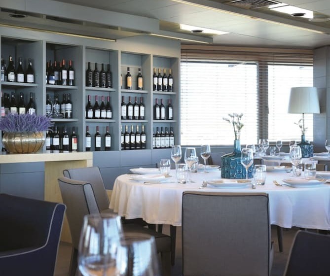 هتل Dom Henrique Downtown