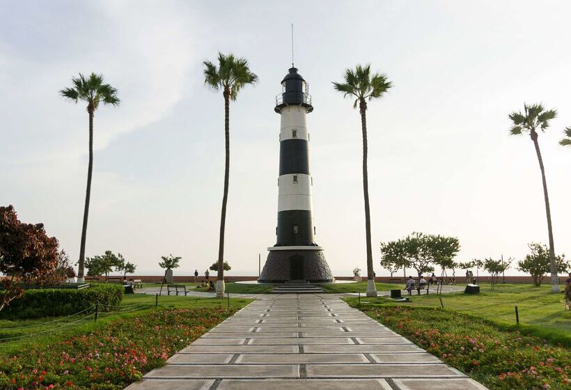 Отель Doubletree By Hilton Lima Miraflores El Pardo