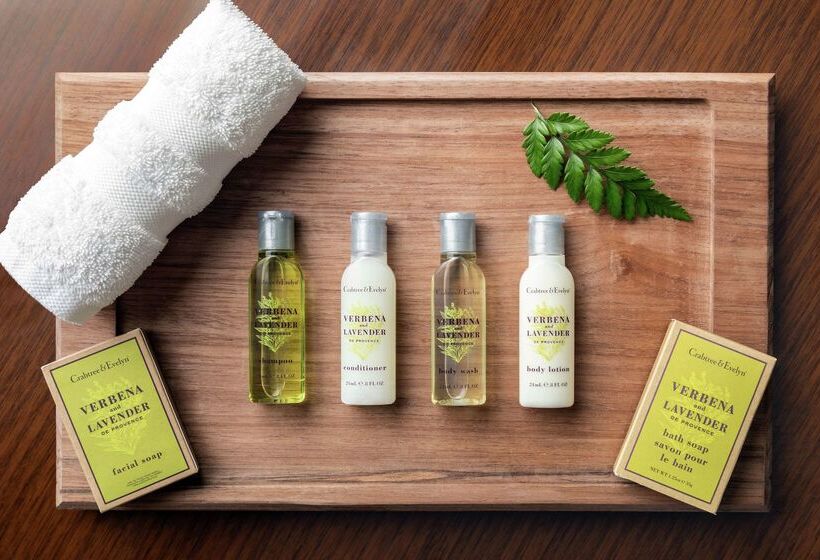 Отель Doubletree By Hilton Lima Miraflores El Pardo