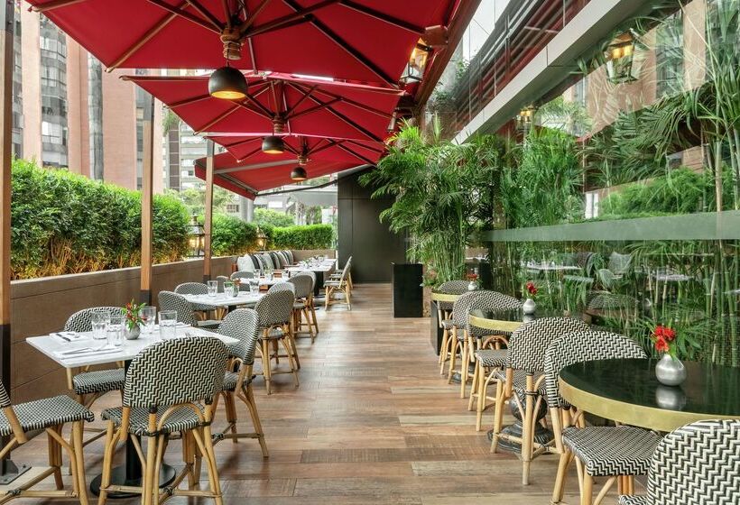 Отель Doubletree By Hilton Lima Miraflores El Pardo