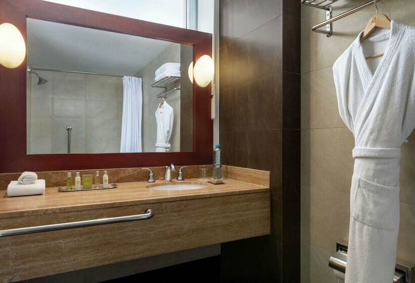 Отель Doubletree By Hilton Lima Miraflores El Pardo