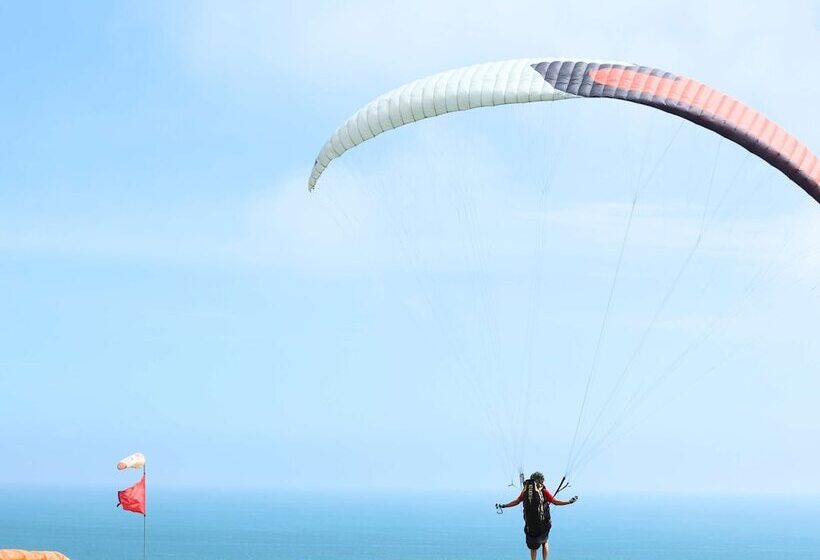 Отель Doubletree By Hilton Lima Miraflores El Pardo