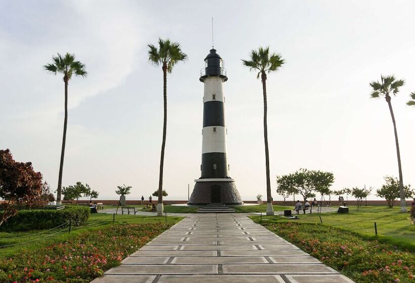 Отель Doubletree By Hilton Lima Miraflores El Pardo