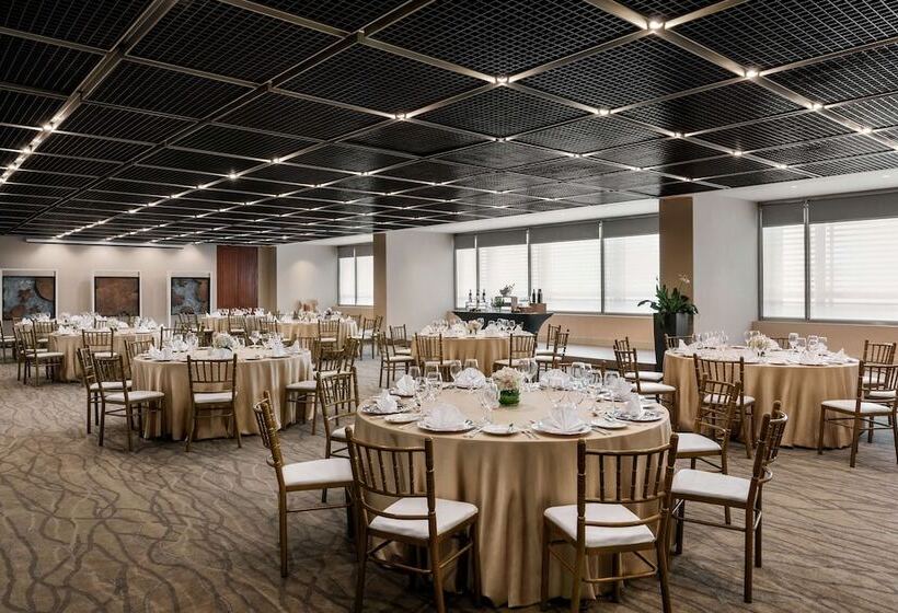 Отель Doubletree By Hilton Lima Miraflores El Pardo