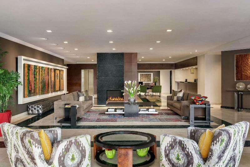 Отель Doubletree By Hilton Lima Miraflores El Pardo