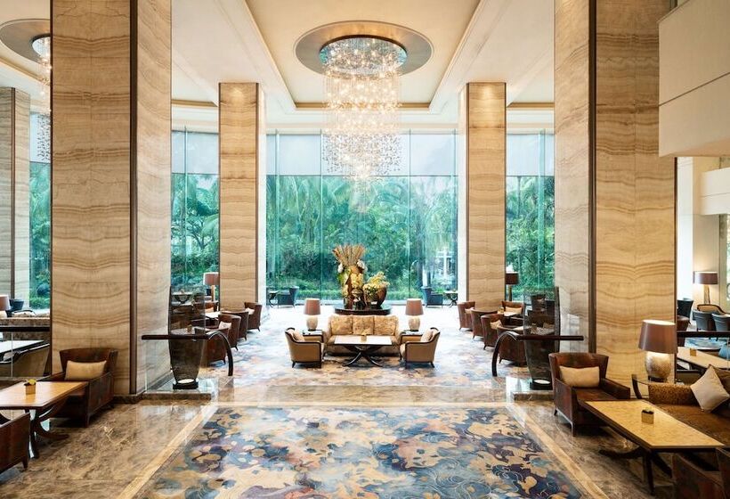 هتل Edsa Shangrila, Manila