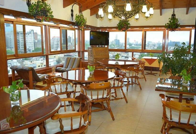 فندق El Marqués