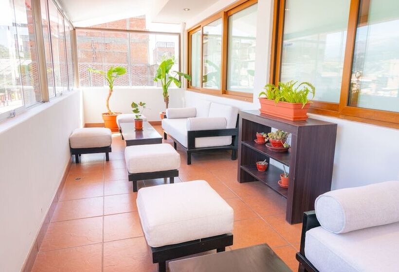 בית מלון כפרי El Tumi