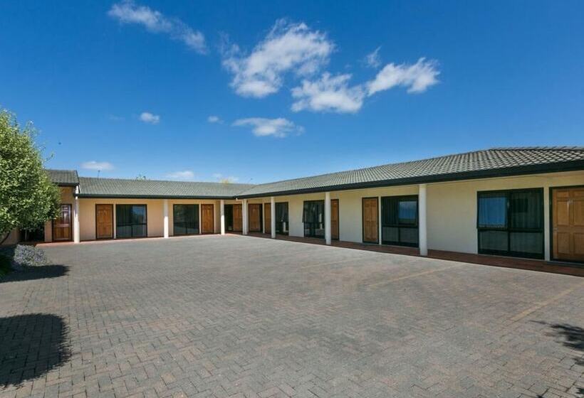 בית מלון כפרי Fairley Motor Lodge