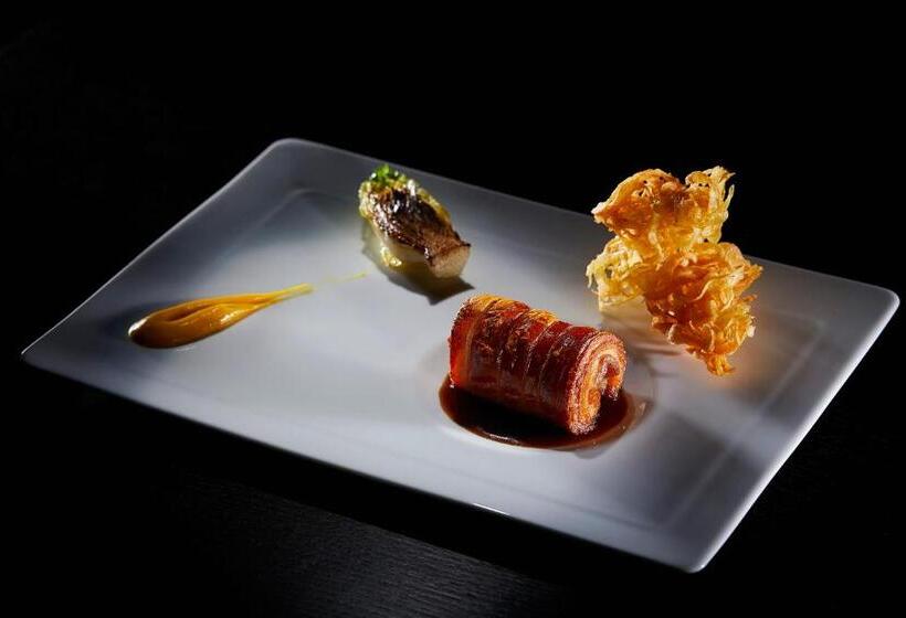 هتل Faro & Beach Club