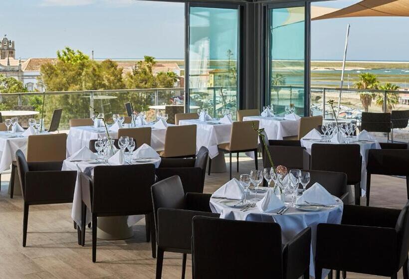 هتل Faro & Beach Club