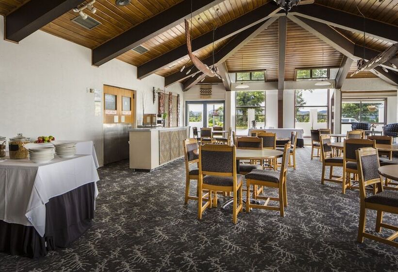 בית מלון כפרי Four Canoes