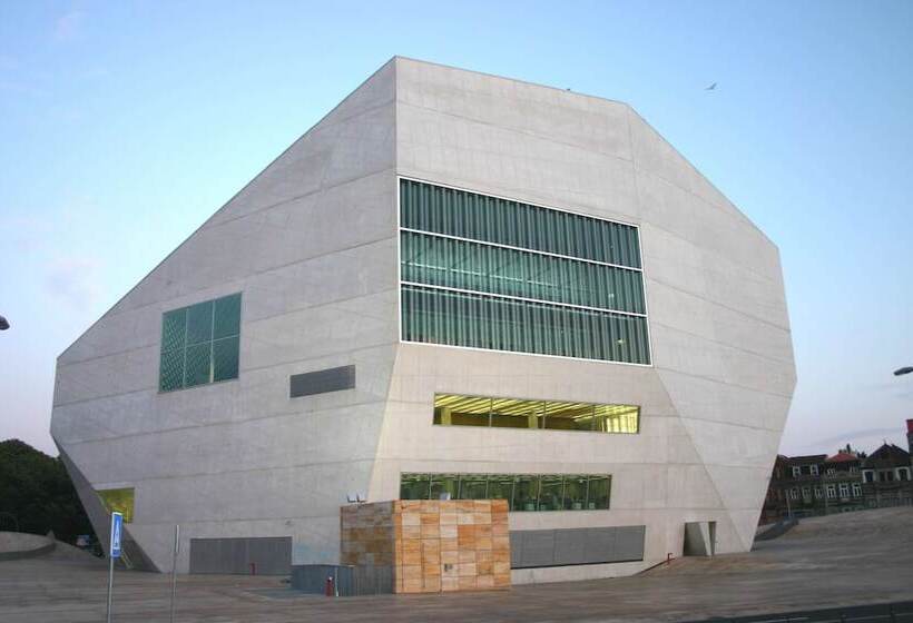 בית מלון כפרי Golden Tulip Porto Gaia