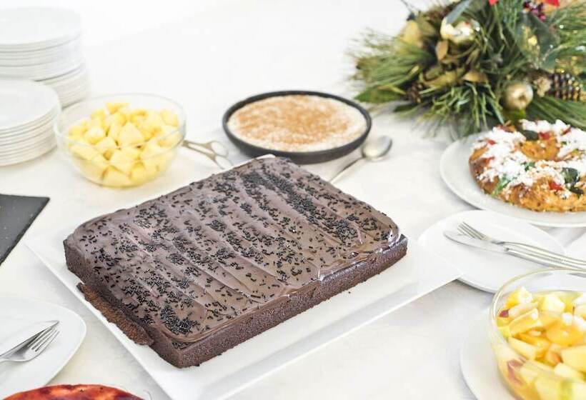 בית מלון כפרי Golden Tulip Porto Gaia