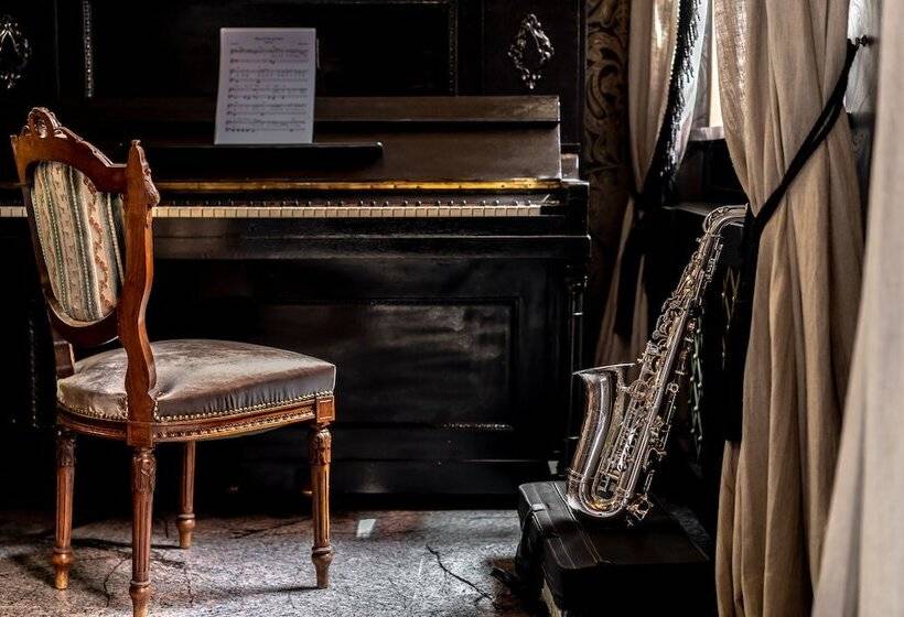 H15 Francuski Old Town   Destigo Hotels