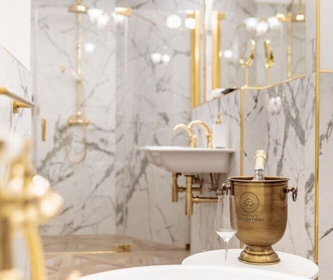 H15 Francuski Old Town   Destigo Hotels