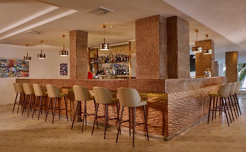 هتل Holiday Inn Algarve