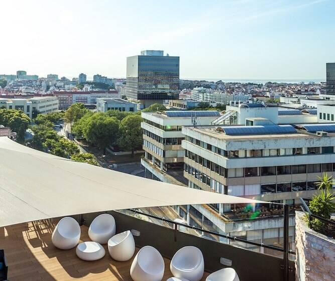 هتل Holiday Inn Lisbon, An Ihg