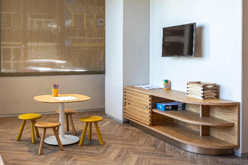 هتل Holiday Inn Lisbon, An Ihg