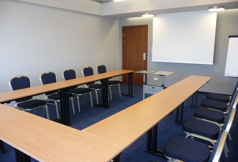 هتل Hp Park Poznań Malta