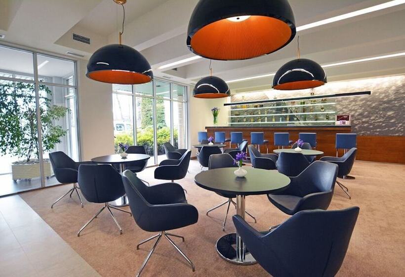 هتل Hp Park Poznań Malta