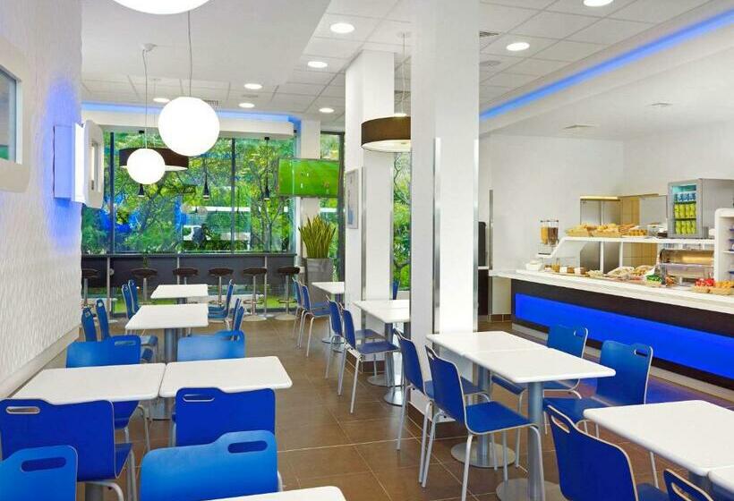 فندق Ibis Budget Warszawa Reduta