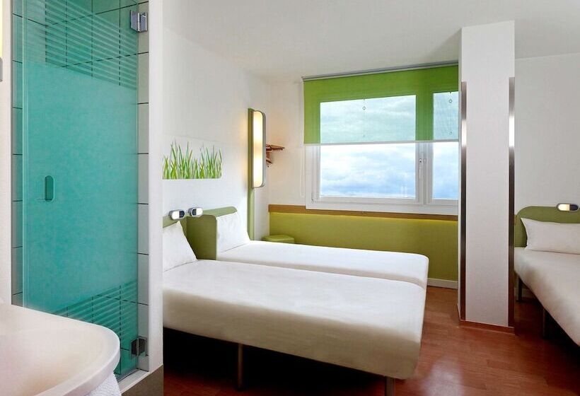 فندق Ibis Budget Warszawa Reduta