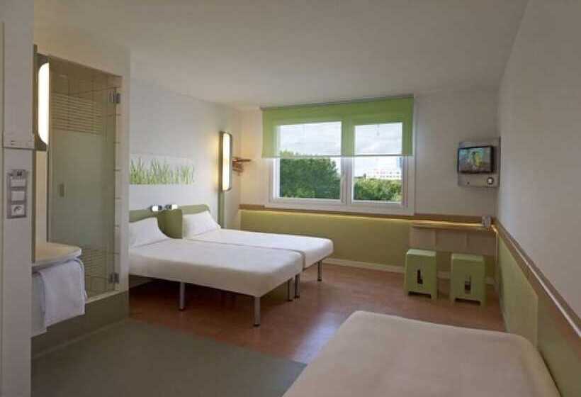 ホテル Ibis Budget Warszawa Reduta