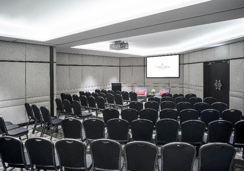 בית מלון כפרי Intercontinental Wellington, An Ihg