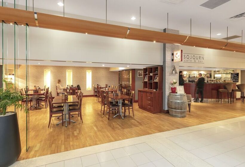 James Cook Hotel Grand Chancellor