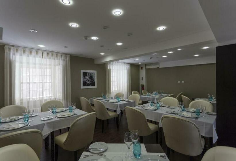 ホテル Josefa D'Obidos