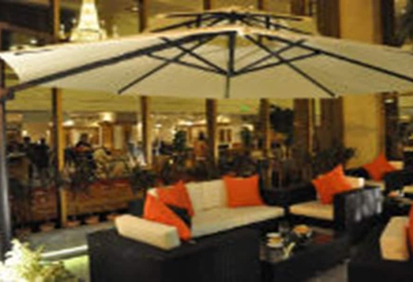 هتل Karachi Marriott